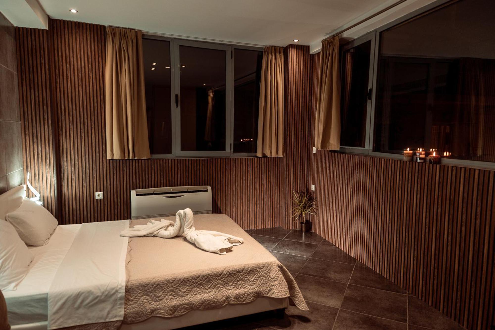 Parthenon Portrait Apartments Atenas Exterior foto